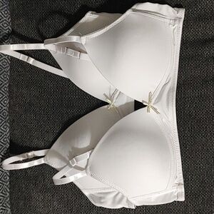Nicole Miller White Bra with Bow Accent